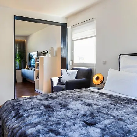 شقة Auszeit Lakeside Mit Privatstrand *